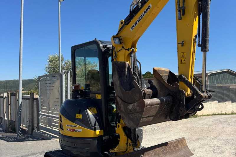 OmecoHub - Immagine NEW HOLLAND E35BSR